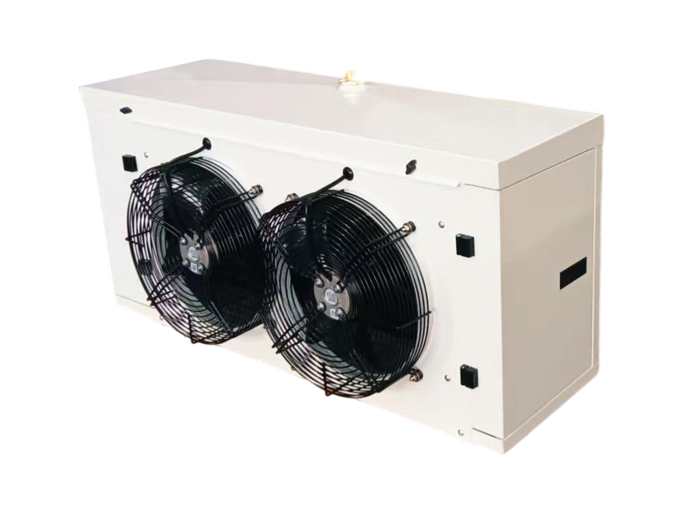 Воздухоохладитель со съемным поддоном и открывающимися боковыми дверцами для удобного обслуживания